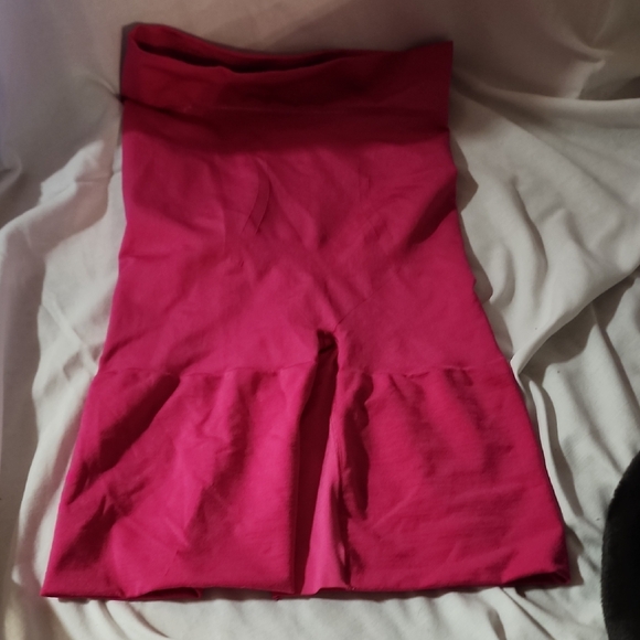 Victoria's Secret Pink Shapewear - Picture 1 of 4